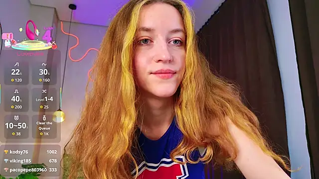 Summer Red Daze online show from 28, 9, 2025