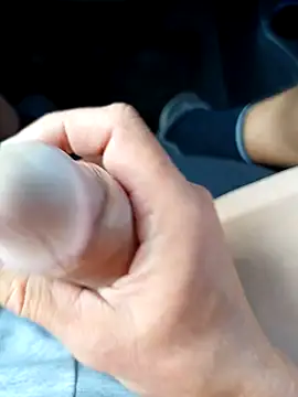 Snapshot of Micki2 chatting on 16, 9, 2025 Micki2 online show from 16, 9, 2025