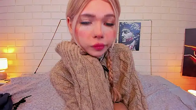 Blondy Fina online show from 29, 9, 2025