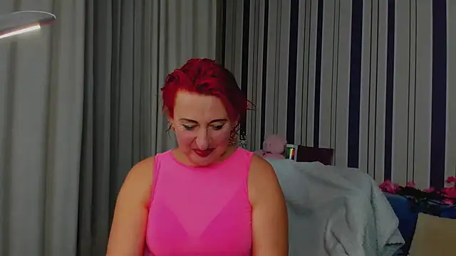 Snapshot of MilanaAlvis chatting on 7, 11, 2025 MilanaAlvis online show from 7, 11, 2025