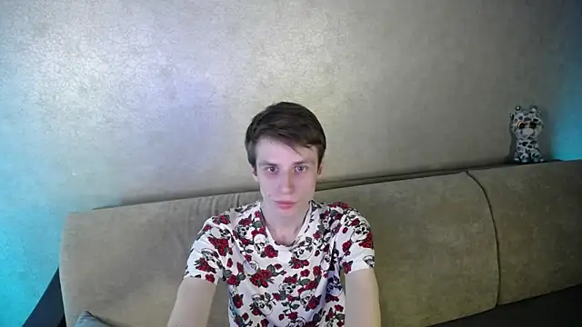 yes cute boy  online show from 14, 3, 2026