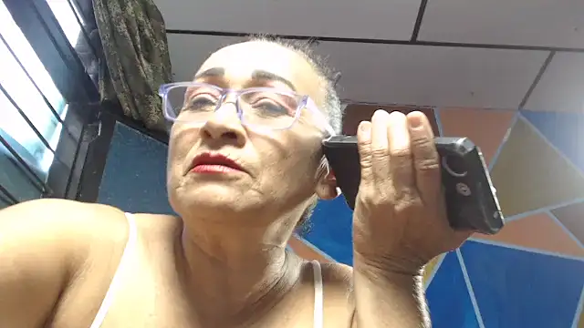 maggi hotsson online show from 7, 1, 2026