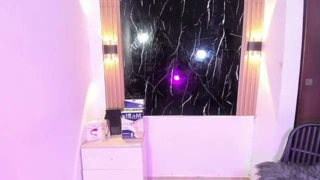 Wyatt Rose online show from 31, 10, 2025