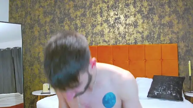 Snapshot of bignosebigcok chatting on 27, 10, 2025 bignosebigcok online show from 27, 10, 2025