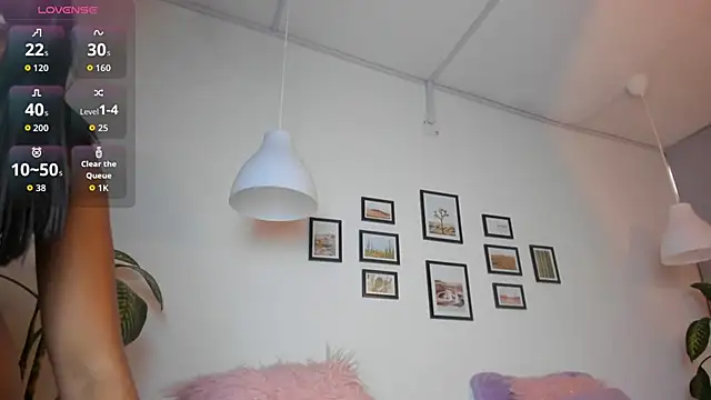 Snapshot of Coco_joness chatting on 28, 11, 2025 Coco joness online show from 28, 11, 2025