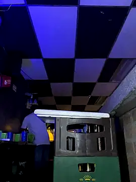 IsaacBlack  online show from 5, 11, 2025