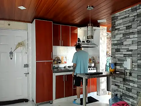 Snapshot of Masterblue_hot chatting on 12, 10, 2025 Masterblue hot online show from 12, 10, 2025