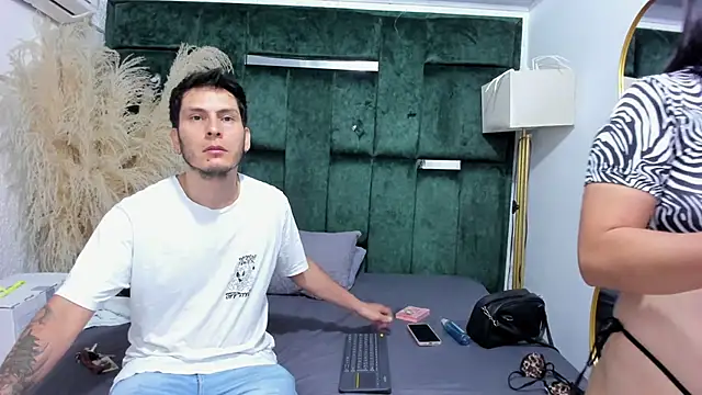 Charlotte Brian online show from 9, 11, 2025