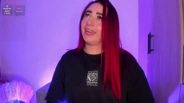 Snapshot of scarlett_Collinss chatting on 6, 11, 2025 scarlett Collinss online show from 6, 11, 2025