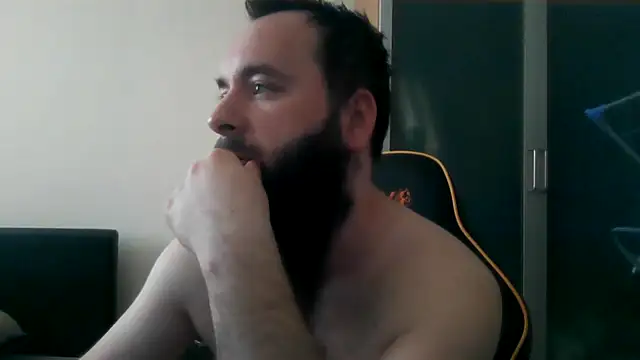 Snapshot of LondonMan1988 chatting on 20, 2, 2026 LondonMan1988 online show from 20, 2, 2026