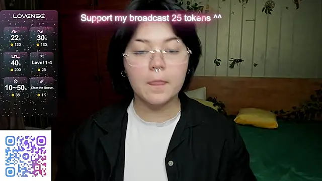 Snapshot of Alisa_Monroe chatting on 14, 10, 2025 Alisa Monroe online show from 14, 10, 2025