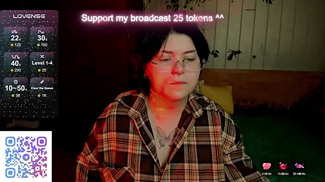 Snapshot of Alisa_Monroe chatting on 18, 10, 2025 Alisa Monroe online show from 18, 10, 2025