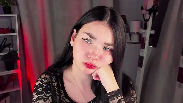 Marissa Garcia online show from 6, 10, 2025
