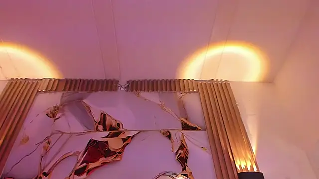 AgathaAtenea online show from 25, 11, 2025