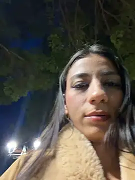 -juicy  online show from 18, 3, 2026