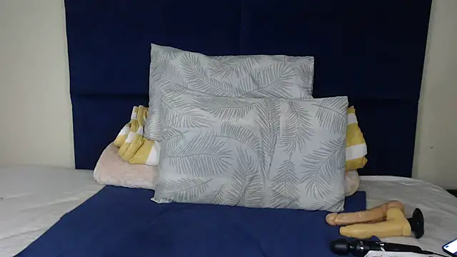 Diva-Lolah online show from 4, 11, 2025