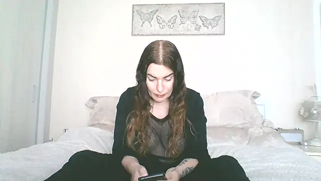 EllaKent online show from 18, 3, 2026