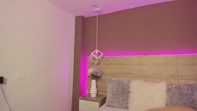 Snapshot of aa_lunit chatting on 16, 10, 2025 aa lunit online show from 16, 10, 2025