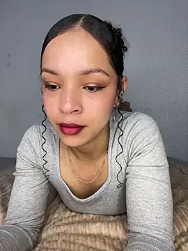 Yasmin777  online show from 11, 1, 2026