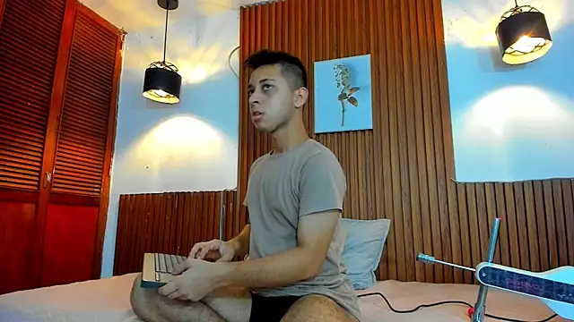 Snapshot of David_niet chatting on 8, 11, 2025 David niet online show from 8, 11, 2025