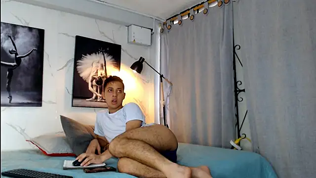 Snapshot of David_niet chatting on 11, 11, 2025 David niet online show from 11, 11, 2025