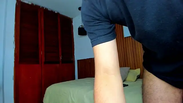 Snapshot of David_niet chatting on 18, 11, 2025 David niet online show from 18, 11, 2025