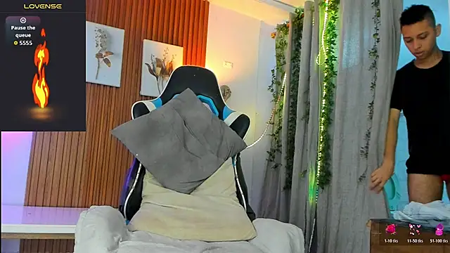 David niet online show from 2, 2, 2026