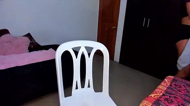 Snapshot of Ana__Pink chatting on 4, 10, 2025 Ana Pink online show from 4, 10, 2025