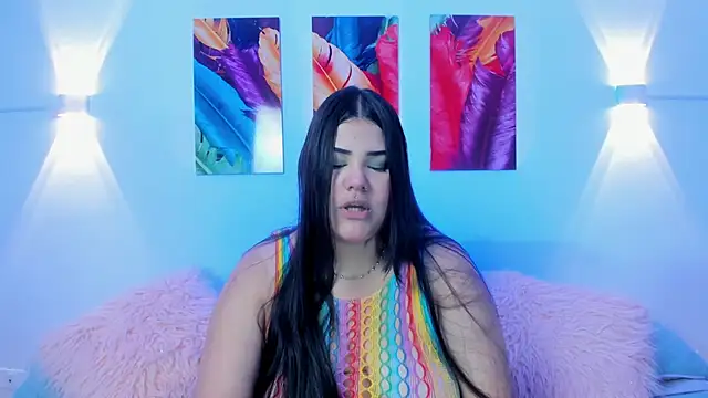 LucyColleen online show from 17, 9, 2025