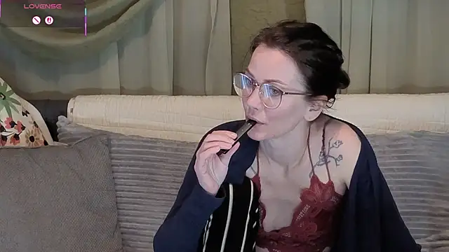 Snapshot of kohlbird chatting on 7, 2, 2026 kohlbird online show from 7, 2, 2026