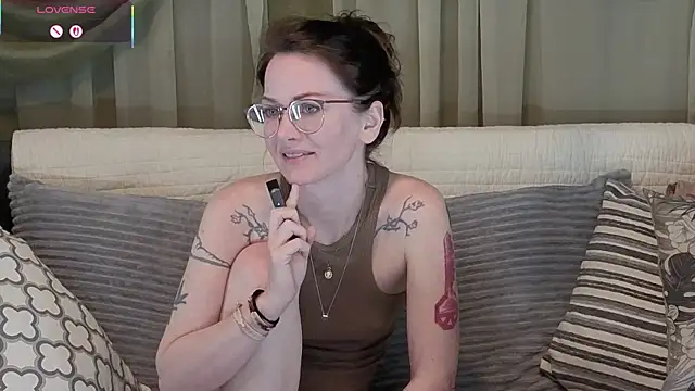 Snapshot of kohlbird chatting on 12, 2, 2026 kohlbird online show from 12, 2, 2026