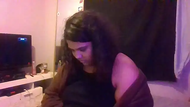 Snapshot of 1n0nlythroat chatting on 22, 11, 2025 1n0nlythroat online show from 22, 11, 2025