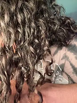 Snapshot of 1n0nlythroat chatting on 23, 2, 2026 1n0nlythroat online show from 23, 2, 2026