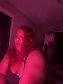 Snapshot of 1n0nlythroat chatting on 12, 3, 2026 1n0nlythroat online show from 12, 3, 2026