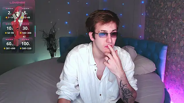 Snapshot of KiskaKurt chatting on 21, 9, 2025 KiskaKurt online show from 21, 9, 2025