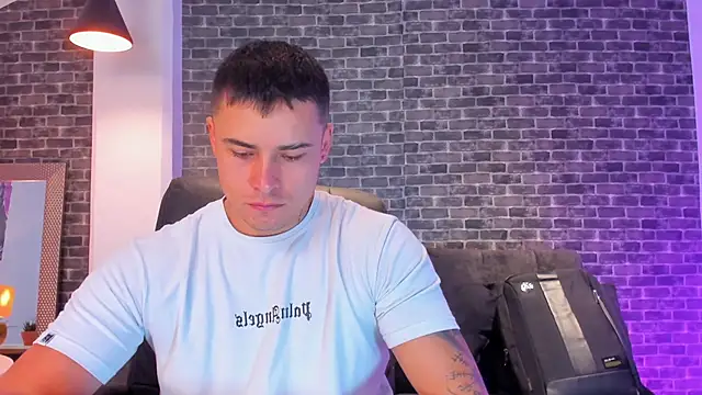 connorsmiith online show from 29, 9, 2025