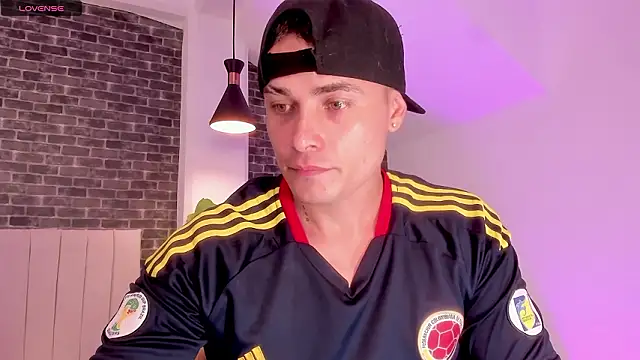 connorsmiith online show from 11, 3, 2026