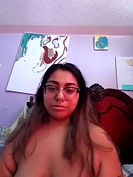 Snapshot of Lovelyrainn chatting on 21, 9, 2025 Lovelyrainn online show from 21, 9, 2025