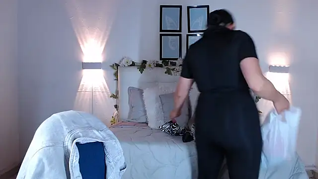 Megan 05  online show from 18, 10, 2025