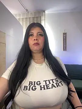 Angie lynn online show from 20, 9, 2025