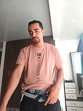 stivenlujan69 online show from 21, 11, 2025