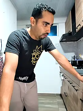 stivenlujan69 online show from 1, 12, 2025