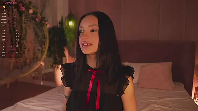 AdoraCortes online show from 23, 11, 2025