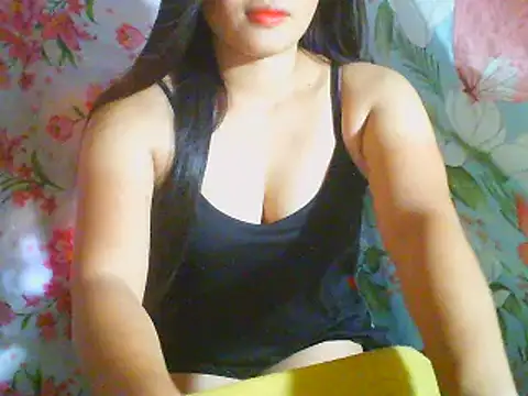 Snapshot of Katie_Winslet chatting on 15, 2, 2026 Katie Winslet online show from 15, 2, 2026