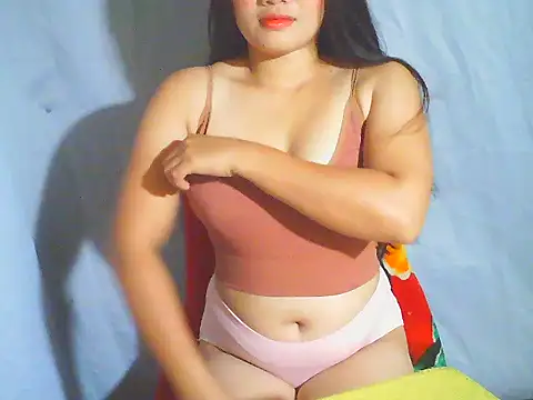 Snapshot of Katie_Winslet chatting on 13, 3, 2026 Katie Winslet online show from 13, 3, 2026