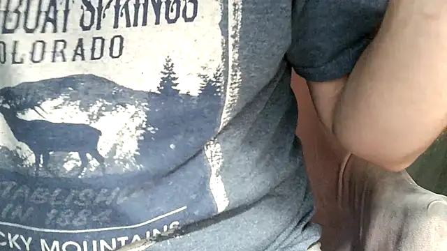 Snapshot of 2playforeplay chatting on 3, 12, 2025 2playforeplay online show from 3, 12, 2025