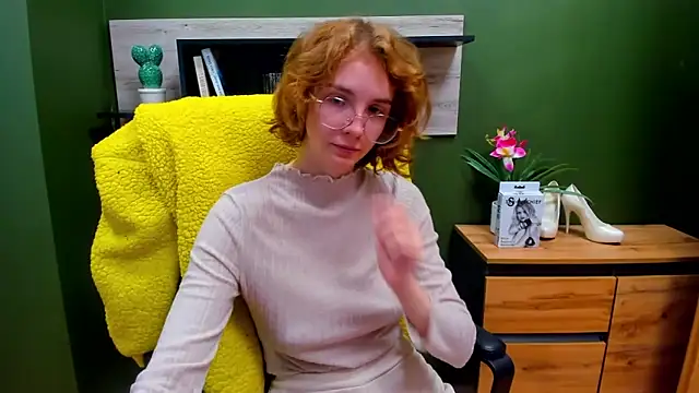 juicyPenny online show from 23, 9, 2025