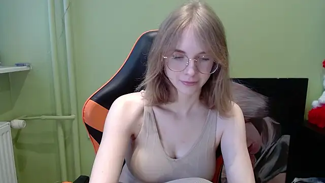 juicyPenny online show from 22, 2, 2026