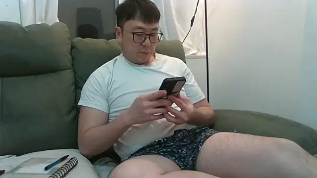 Snapshot of KaylanBMB chatting on 21, 3, 2026 KaylanBMB online show from 21, 3, 2026