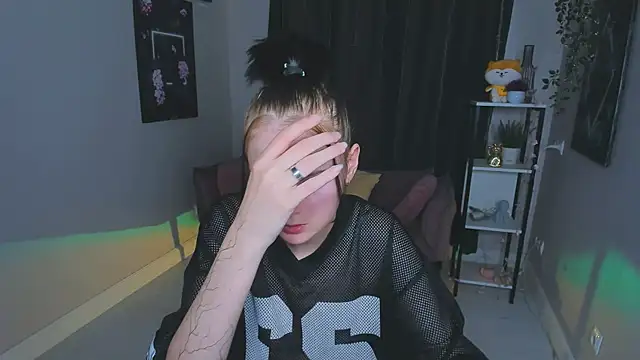 Leila xxBaby online show from 9, 9, 2025